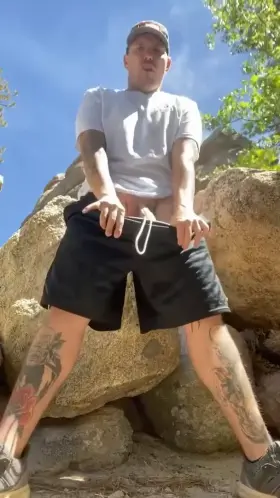 Wanna go for a hike?!