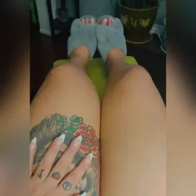 I love a fresh mani/pedi 😍