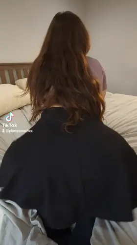 rate my pussy in this skirt!!