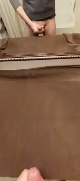 Some slow motion mirror fun 💦