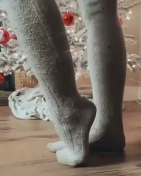 What do you think of my Christmas lingerie?? Is it a winner?? (f)🎄🧸🎁