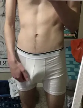 havin fun with my new briefs :)