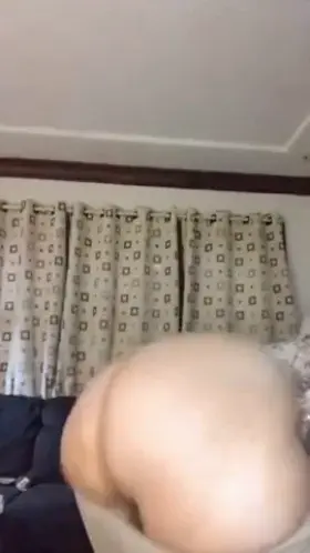 Look at that ass 😍