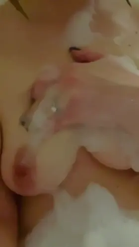 I love bath time 🫧