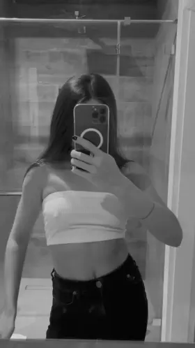 Evening mood it’s to be naked 😏