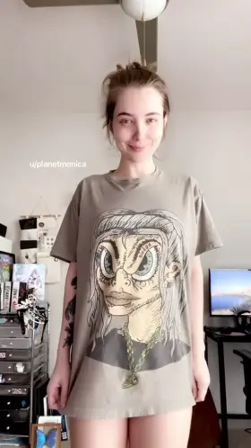 (OC) Does this count as a titty drop? Or flash? I’m not sure, but I thought you’d be happy to see either way :P