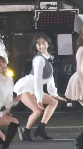 Jihyo - TWICE