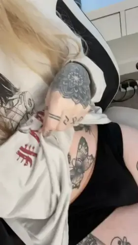 Do you like what I’m packin?