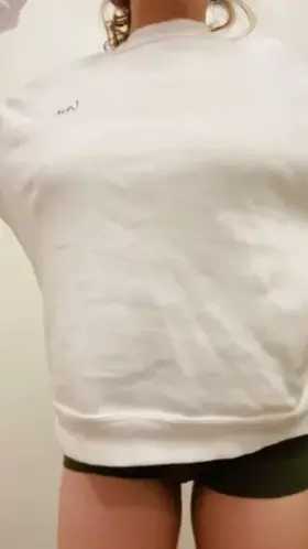 I really need to be fucked. Who wants to help me out?