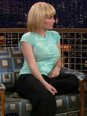 Elisha Cuthbert Interview (2004)