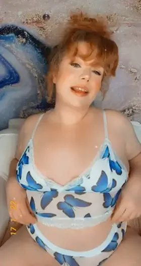 I have small boobs for a big girl, but the back view might just surprise you 😇