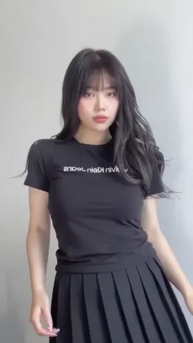 Tight t-shirt