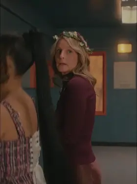 Helen Hunt (58) In 'Blindspotting S01E08' (2021)