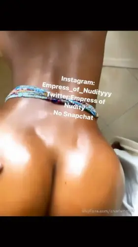 Do you like my back dimples? 🥺👉🏾👈🏾