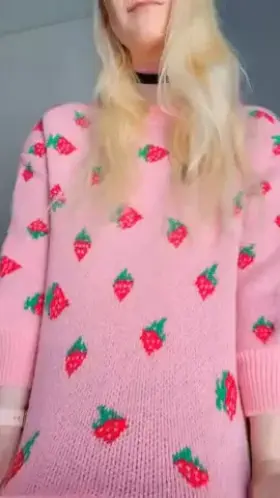 (5ft.) Slightly chubby college student, are my DDDs worthy of milk?