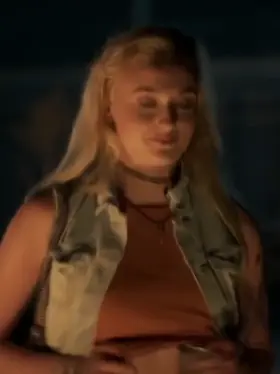 Sophie Turner in Josie (2018)