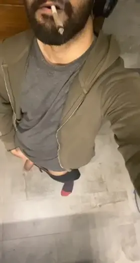 Wrap your lips around it and feel it grow