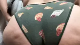 This ass wants to be bred