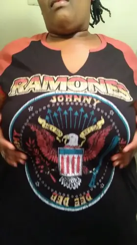 The bounciest titty drop I've ever bounced