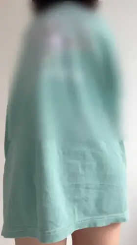 4'10 and 98 lbs but my booty keeps growing! :)