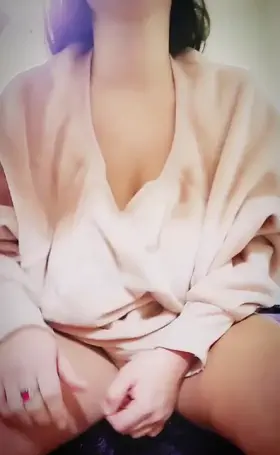 My first video(OC)🙈💋