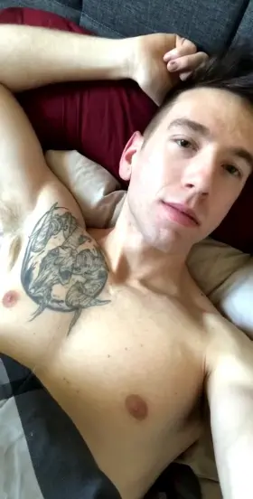 Love stroking to the thought of all of you enjoying my nudes