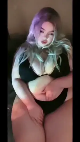 Come fuck me by the pool? I'm already nice and wet 💦