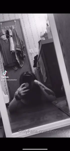 Come play with me🥺😈👅