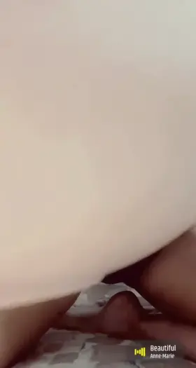 Lets eat together or eat me instead? 👅💦 Smash or Hard Pass? Shanna 19 [F] single filipina ❤️