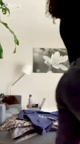 Oh don’t mind me, just another big booty passing by [f]