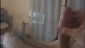 It's lunch time, come take your meal from daddy