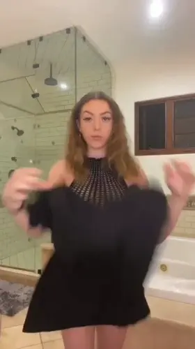 What a shame I have to keep this hidden under all these layers 😉