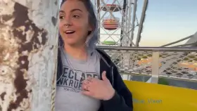 Dared to [F]lash my boobs on the Ferris wheel 🙈
