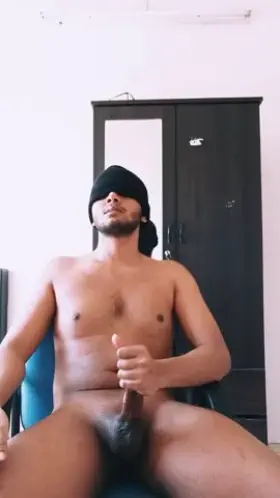 still a lil shy to show my face 🥴 [20M]