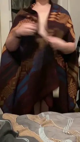 Thinking about wearing this out hahaha. I promise my bum is totally covered haha. 😆 it’s wool! I think I’ll be warm!