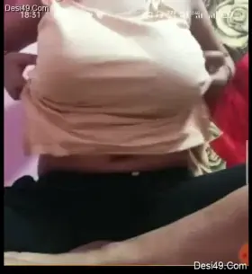 Desi Girl Show Her BIG B00BS In VIDE0 Call 😍😍❤️❤️ FULL VIDEO IN COMMENT 🔥🔥👇👇👇
