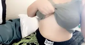 do you like it when I tease you with my titties 👉🏻👈🏻