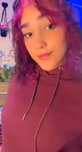 I want a hard cock to fill me up