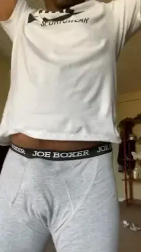 Horny slut wants to cum so bad