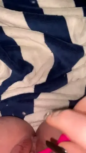 wish i had someone to fuck on cam instead