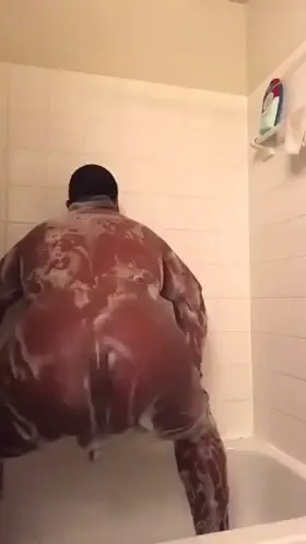 [33] My black pussy needs some bwc inside