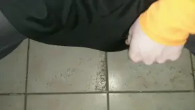 Having a little ride outside in my heels 👠