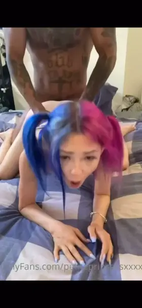 I was talking to this cute girl for a while now, and we both agreed to use SwapApp to get to know each other better. But she initiated the swap while she was getting railed. Now I'm powerless to stop the guy behind me and from getting cum-locked in her body!