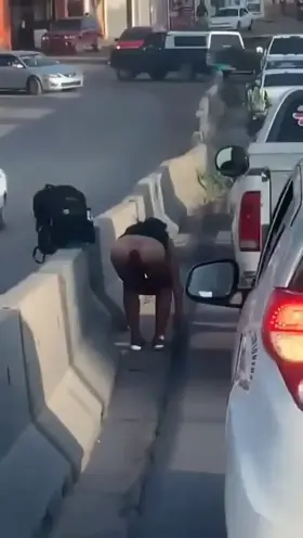 Random anal prolapse...but her cunt was beefy as fuck