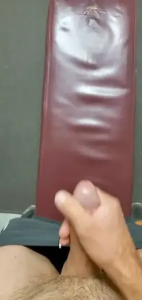 This place makes me hard and horny!