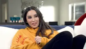 Aria Lee is a BBC Goddess