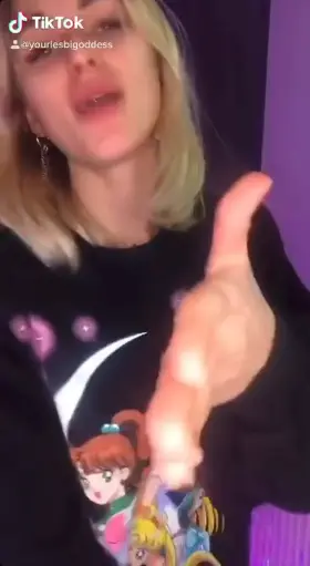 TikTok Teen Tits Porn