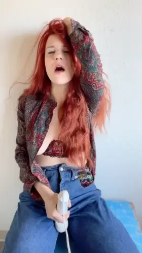 I wonder how long I can edge like this.