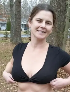 [gif] perky enough for an older chick??