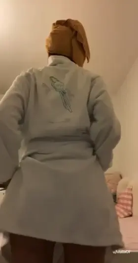 Would you be able to pull out? 🙈